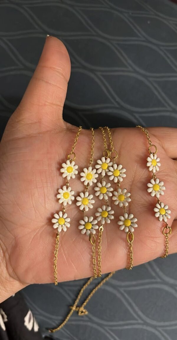 Bracelet