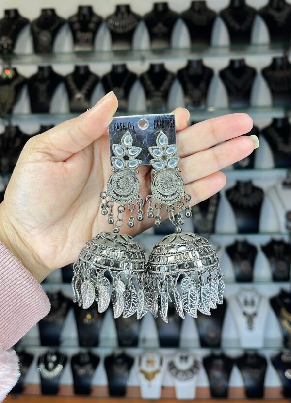 Earrings(Jhumka)