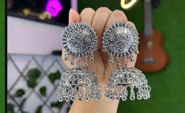Jhumka