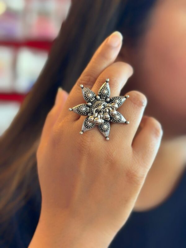 Finger ring